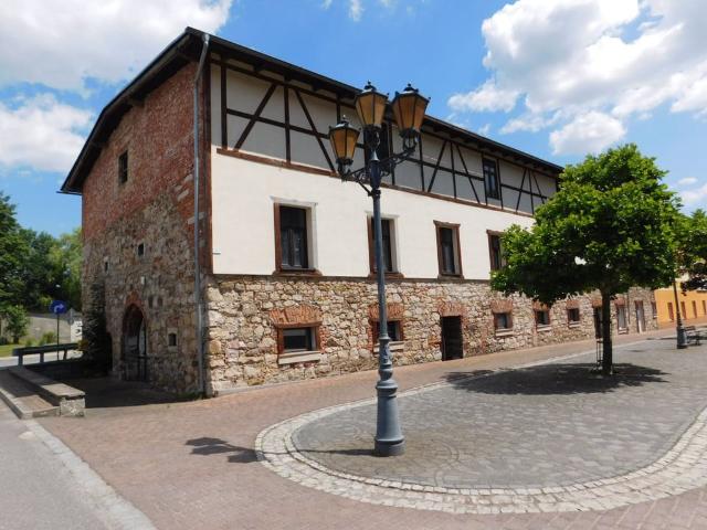 Dom na sprzedaż w Szczytna, Dolnośląskie
