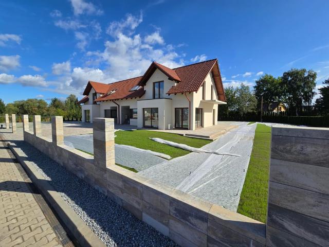 Dom na sprzedaż w Świdnica
