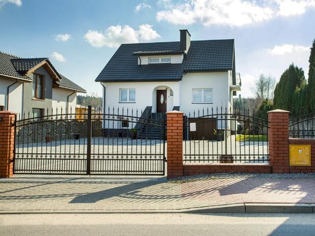 Dom na sprzedaż w Świętokrzyskie
