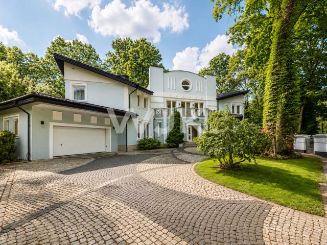 Dom na sprzedaż w Podkowa Leśna, Mazowieckie