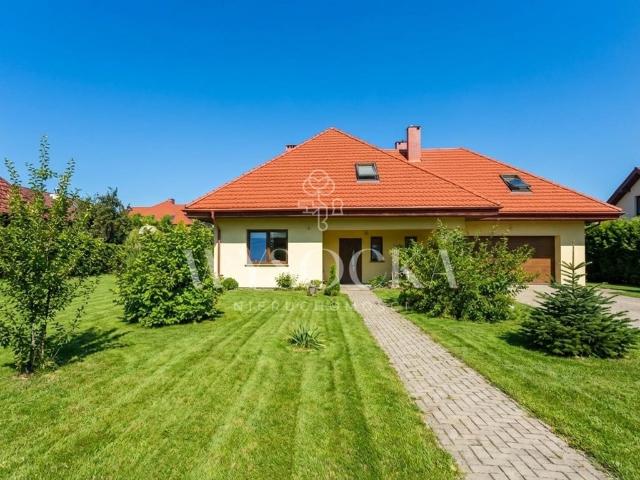 Dom na sprzedaż w Bielawa, Dolnośląskie