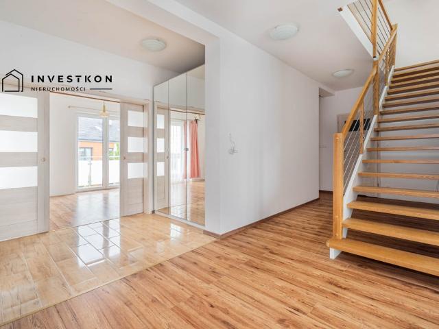 Dom na sprzedaż w Kosakowo, Pomorskie