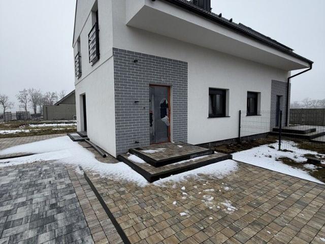 Dom na sprzedaż w Rostworowo, Wielkopolskie