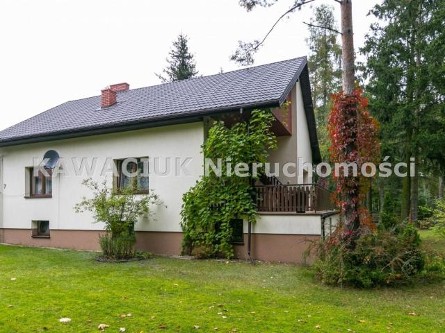 Dom na sprzedaż w Tomaszów Mazowiecki, Łódzkie