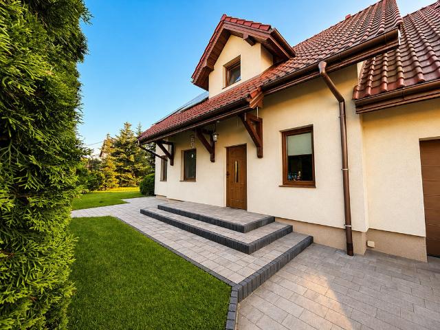 Dom na sprzedaż w Brzeziny, Łódzkie