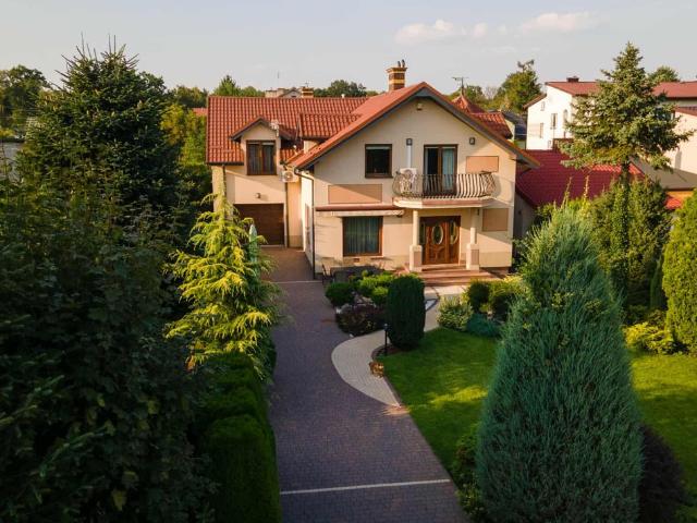 Dom na sprzedaż w Zielonka, Mazowieckie