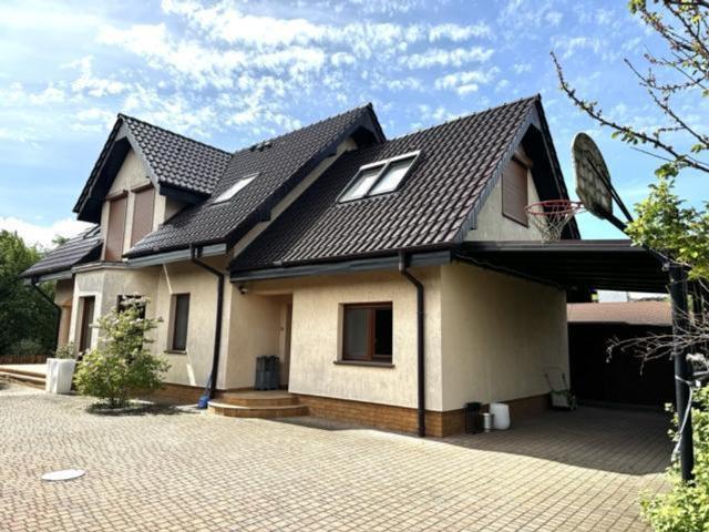 Dom na sprzedaż w Gniezno, Wielkopolskie