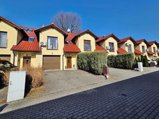 Dom na sprzedaż w Gniezno, Wielkopolskie