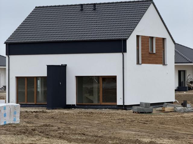 Dom na sprzedaż w Piła, Wielkopolskie