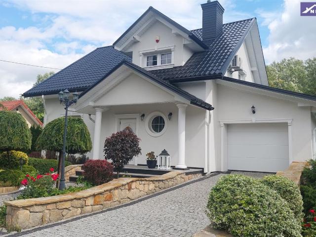 Dom na sprzedaż w Opatów, Świętokrzyskie
