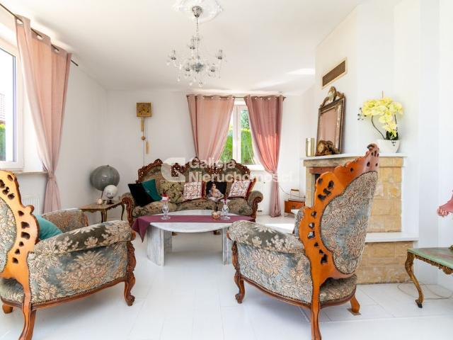 Dom na sprzedaż w Rzeszów, Podkarpackie