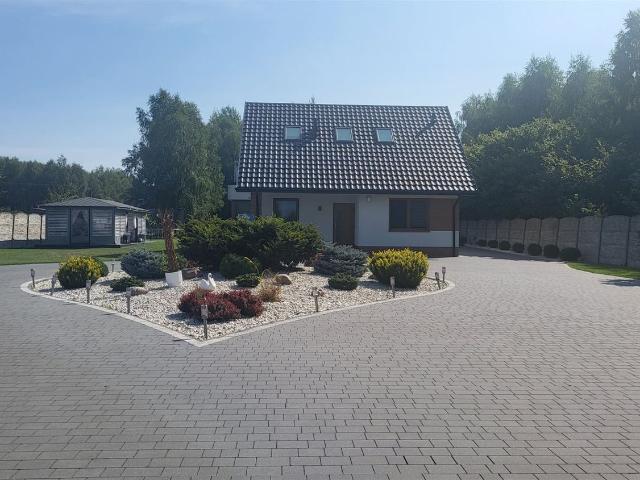 Dom na sprzedaż w Zduńska Wola, Łódzkie