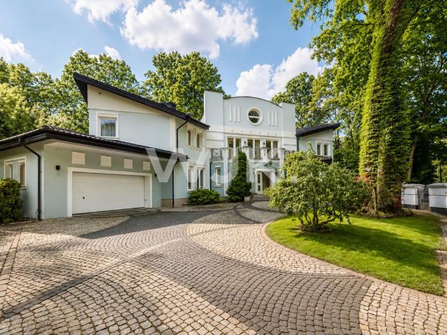 Dom na sprzedaż w Podkowa Leśna, Mazowieckie