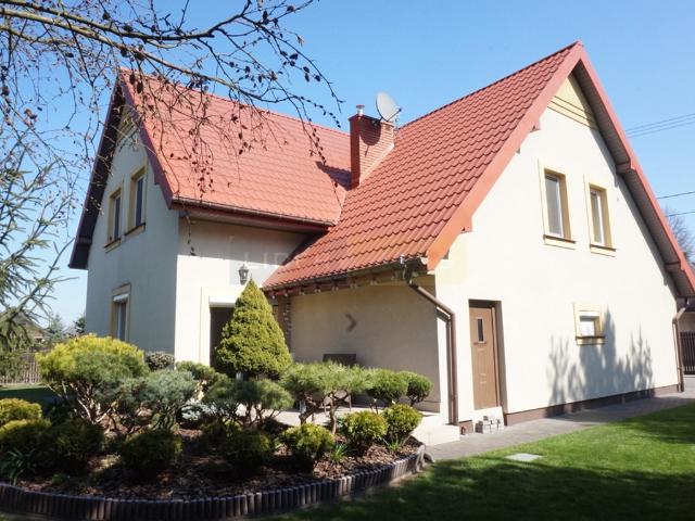 Dom na sprzedaż w Łomianki, Mazowieckie