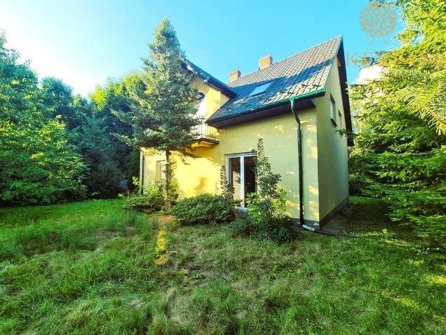 Dom na sprzedaż w Jędrzejów, Świętokrzyskie