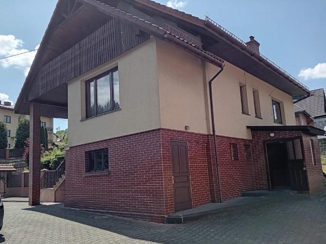 Dom na sprzedaż w Zembrzyce, Małopolskie