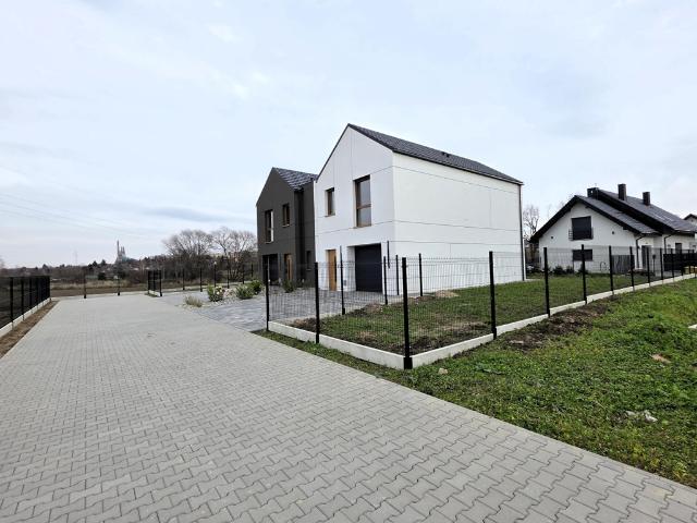 Dom na sprzedaż w Świdnica, Dolnośląskie