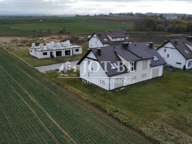 Dom na sprzedaż w Strzegom, Dolnośląskie
