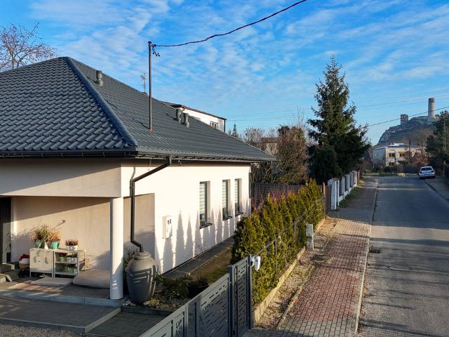 Dom na sprzedaż w Olsztyn, Śląskie
