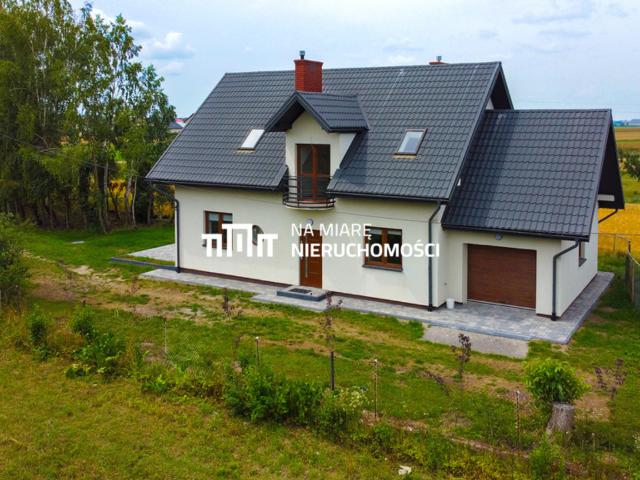 Dom na sprzedaż w Cieszanów, Podkarpackie
