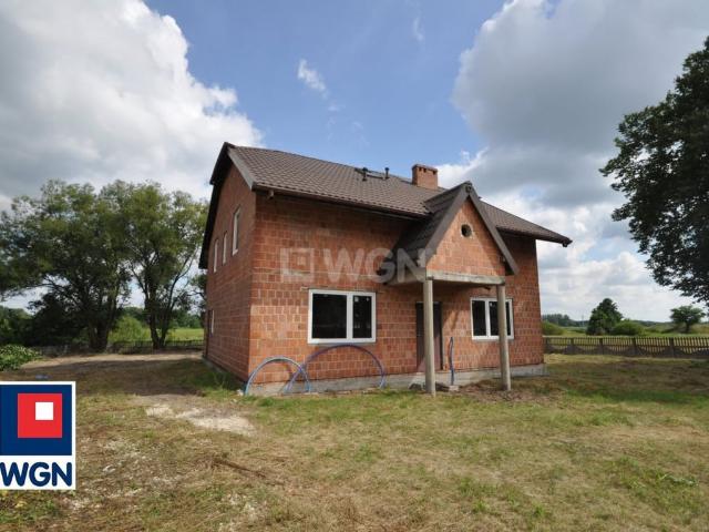 Dom na sprzedaż w Radomsko, Łódzkie