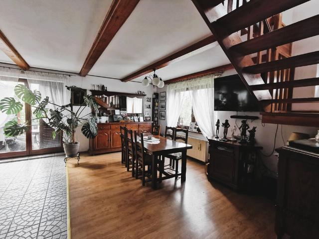Dom na sprzedaż w Kleszczów, Śląskie