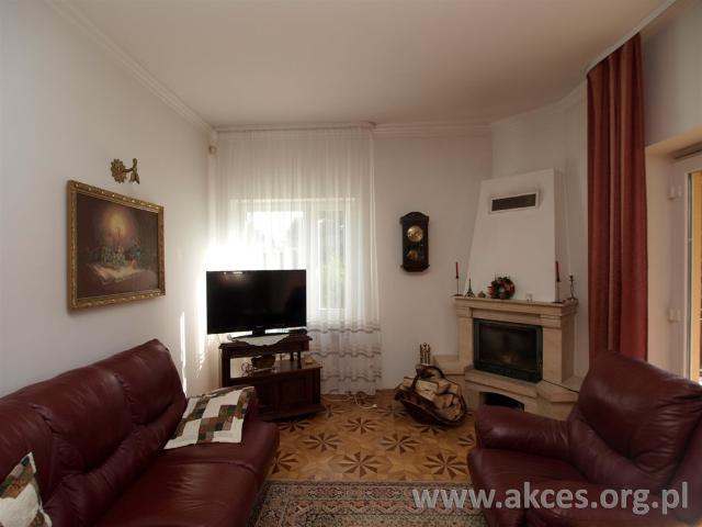 Dom na sprzedaż w Łomianki, Mazowieckie