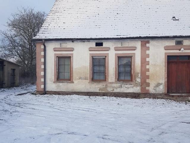 Dom na sprzedaż w Trzebiatów, Zachodniopomorskie