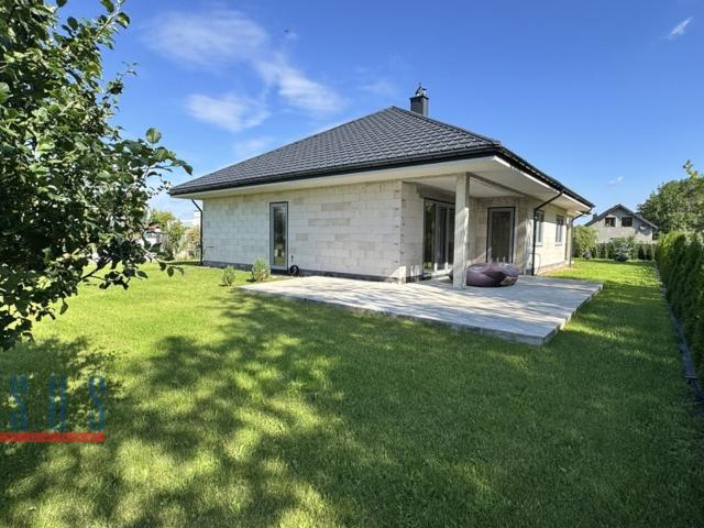 Dom na sprzedaż w Żabia Wola, Mazowieckie