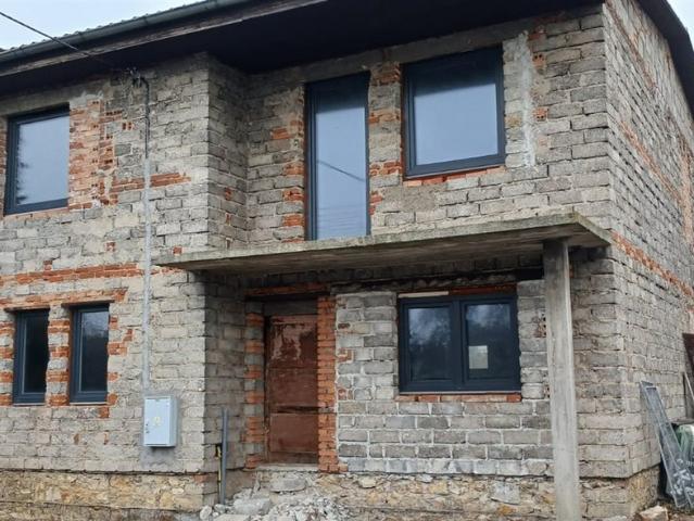 Dom na sprzedaż w Strzelce Opolskie, Opolskie