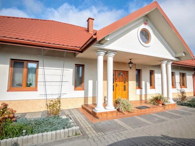 Dom na sprzedaż w Trzebownisko