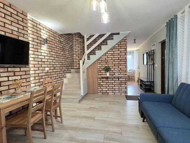 Dom na sprzedaż w Sierakowice, Pomorskie