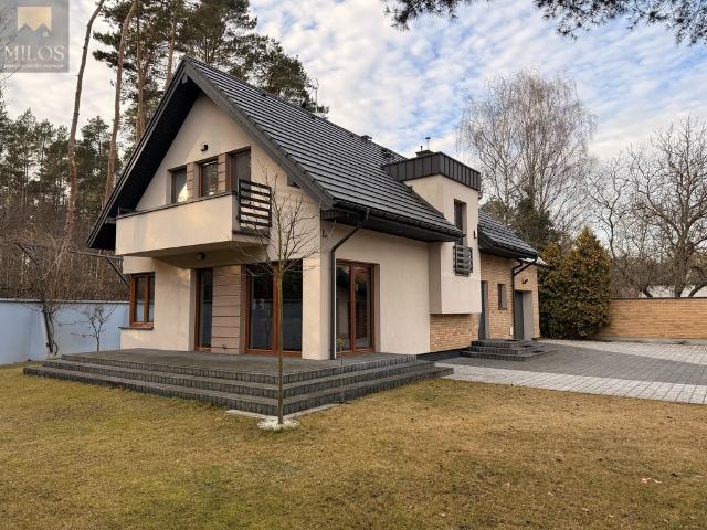 Dom na sprzedaż w Legionowo, Mazowieckie