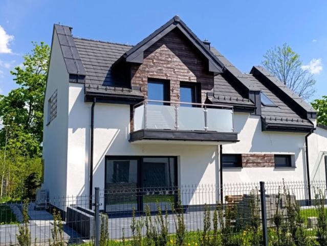 Dom na sprzedaż w Jaworze, Śląskie