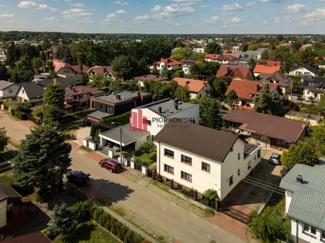 Dom na sprzedaż w Łomianki, Mazowieckie