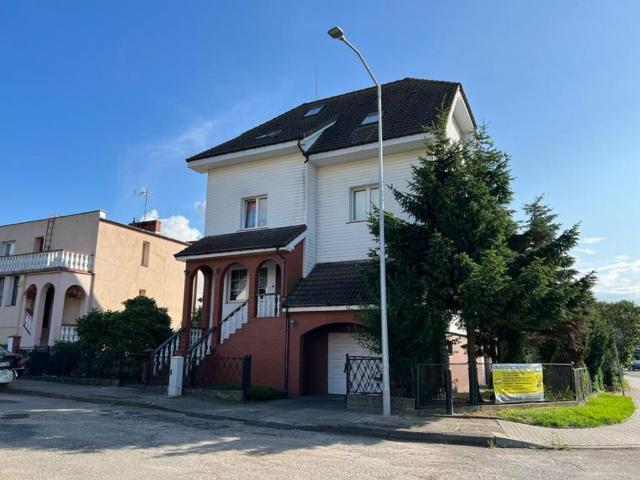 Dom na sprzedaż w Trzebiatów, Zachodniopomorskie