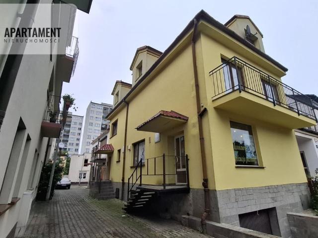 Dom na sprzedaż w Legnica, Dolnośląskie