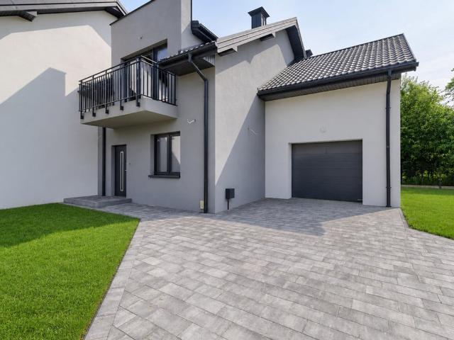 Dom na sprzedaż w Błonie, Mazowieckie