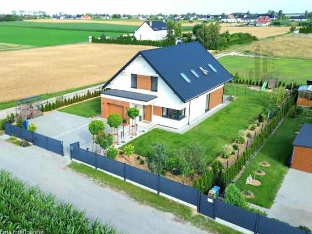 Dom na sprzedaż w Pigża, Kujawsko-pomorskie
