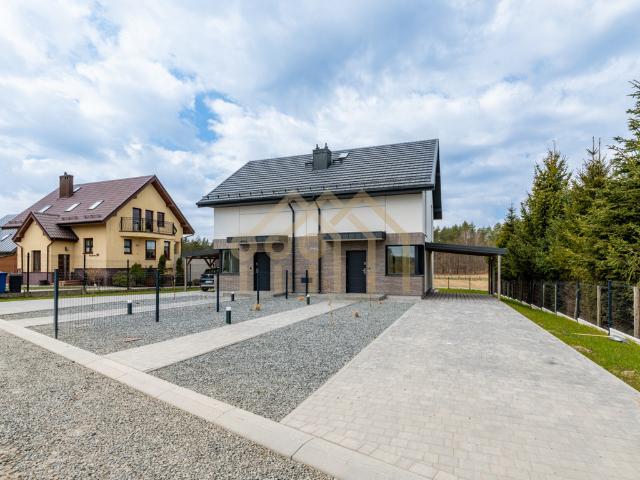 Dom na sprzedaż w Leśniewo, Pomorskie