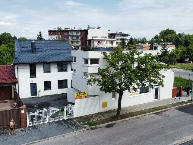 Dom na sprzedaż w Piotrków Trybunalski, Łódzkie