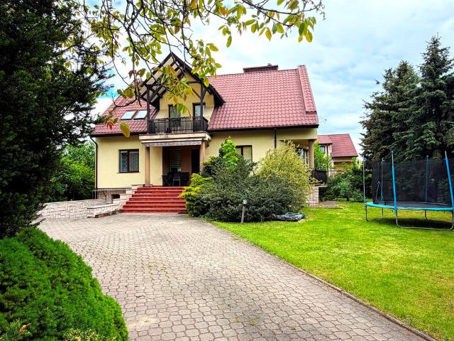 Dom na sprzedaż w Piotrków Trybunalski, Łódzkie
