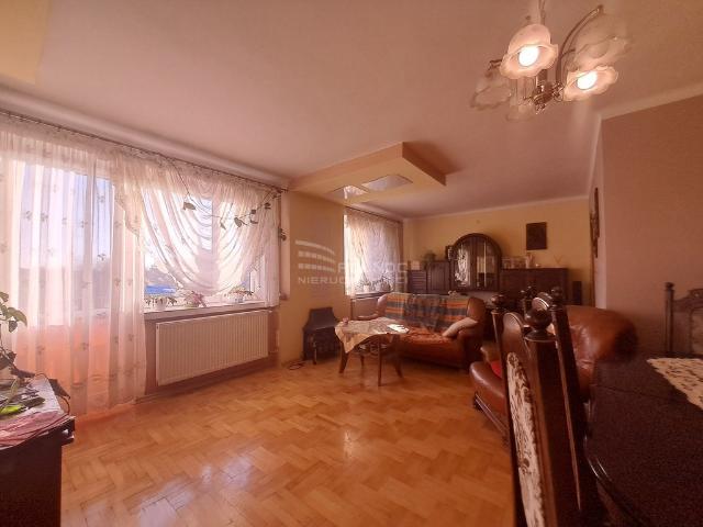 Dom na sprzedaż w Radomsko, Łódzkie