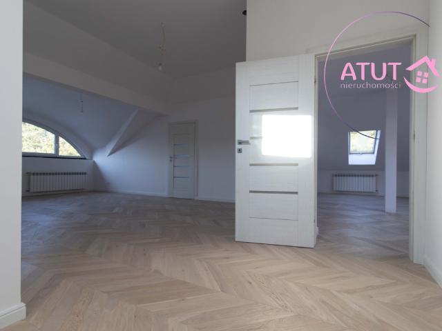 Dom na sprzedaż w Brzeziny, Łódzkie