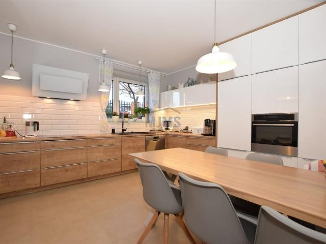 Dom na sprzedaż w Rumia, Pomorskie