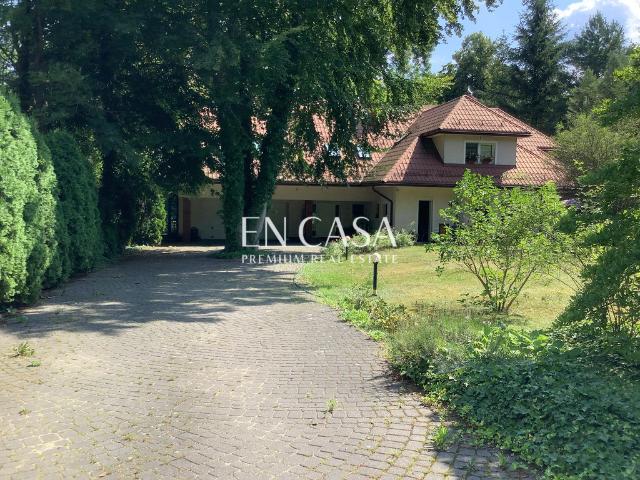 Dom na sprzedaż w Podkowa Leśna, Mazowieckie