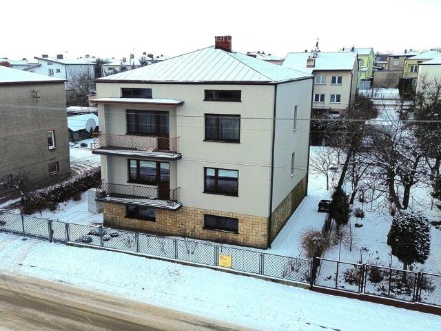 Dom na sprzedaż w Gorzkowice, Łódzkie