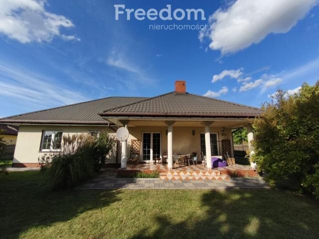 Dom na sprzedaż w Leszno, Mazowieckie