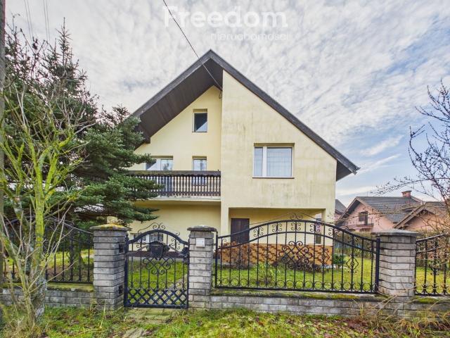 Dom na sprzedaż w Niemodlin, Opolskie