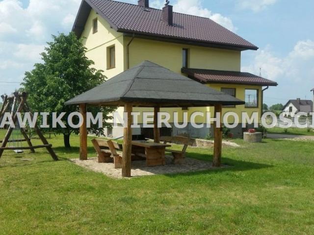 Dom na sprzedaż w Żelechlinek, Łódzkie
